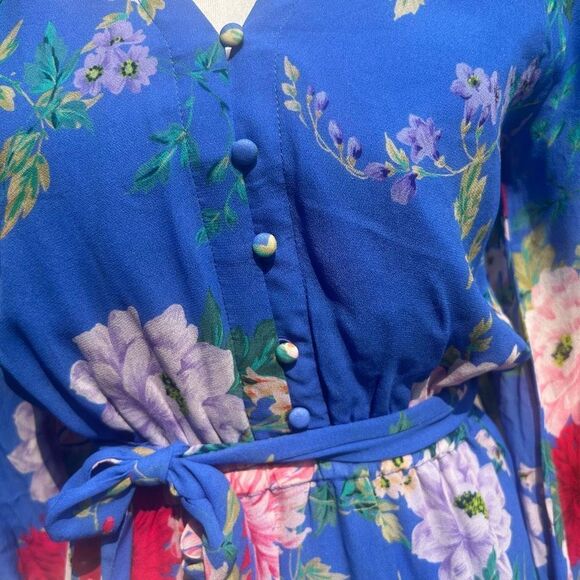 Yumi Kim Sz 0 Blue with floral pattern, chiffon, long sleeve mini dress. - Picture 6 of 16